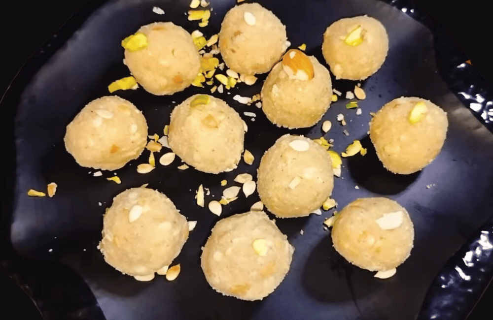 चूड़ा, चना और मखाने का लड्डू Dry Fruits Laddoo Recipe